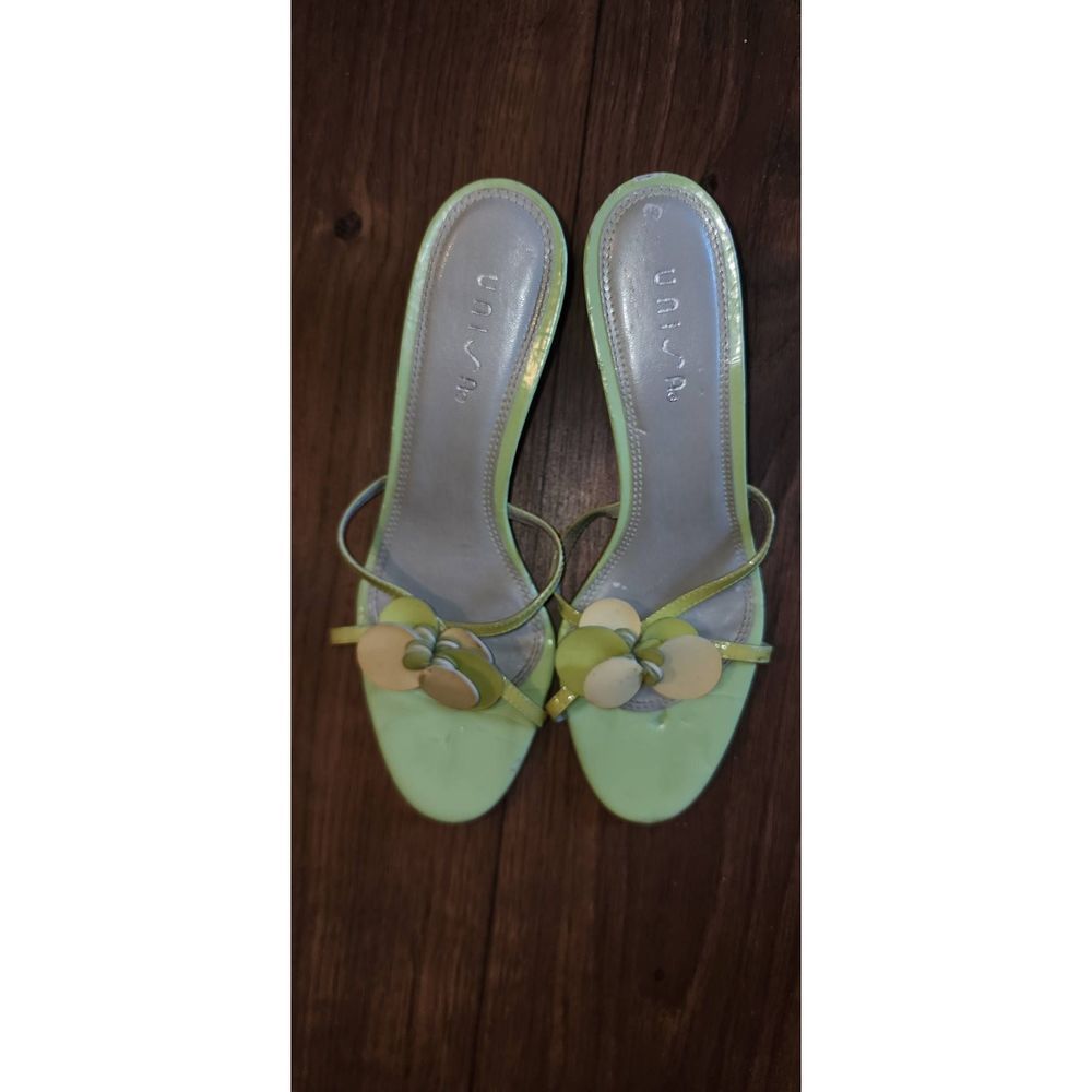 Vintage Unisa Sandals
